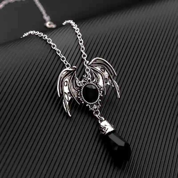 Necklace Bat Wings Pendant Silver Magic Goth Emo Scene Mythology Dangle Crystal - Picture 6 of 7